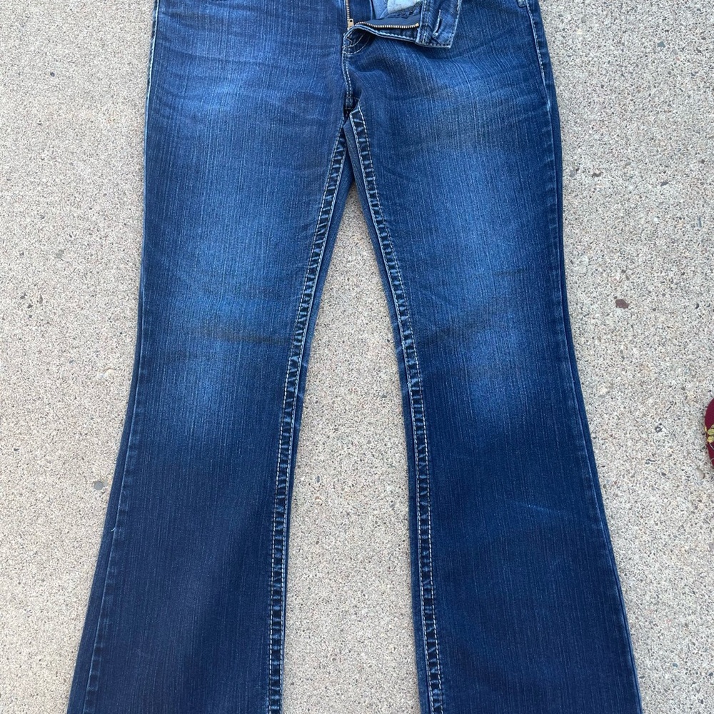 Silver Suki Surplus jeans.